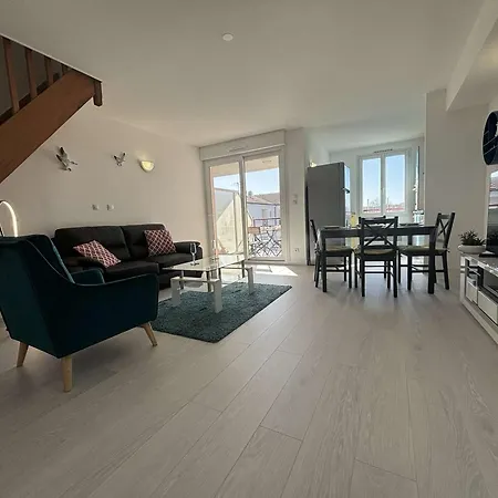 Spacieux 2 Avec Parking A - Fr-1-246b-50 Apartman Rochefort